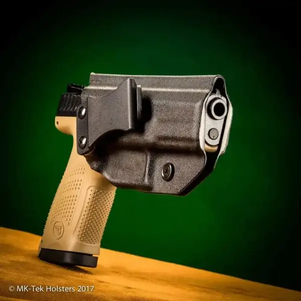 CZ P10 c IWB Holster