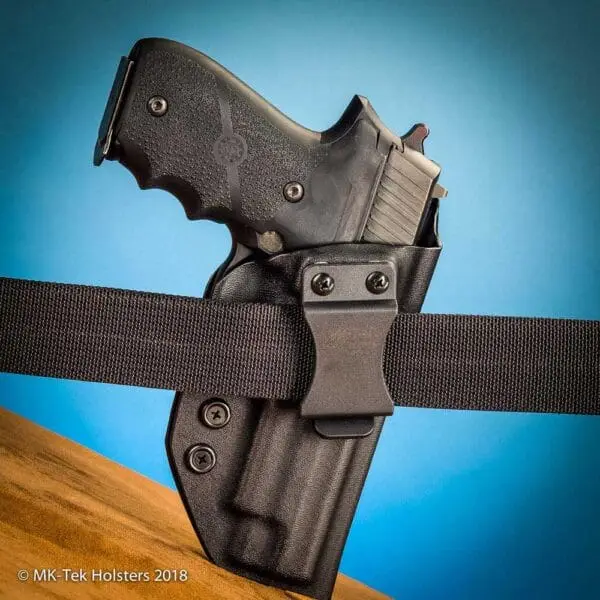 Sig Sauer P226 IWB Holster for concealed carry