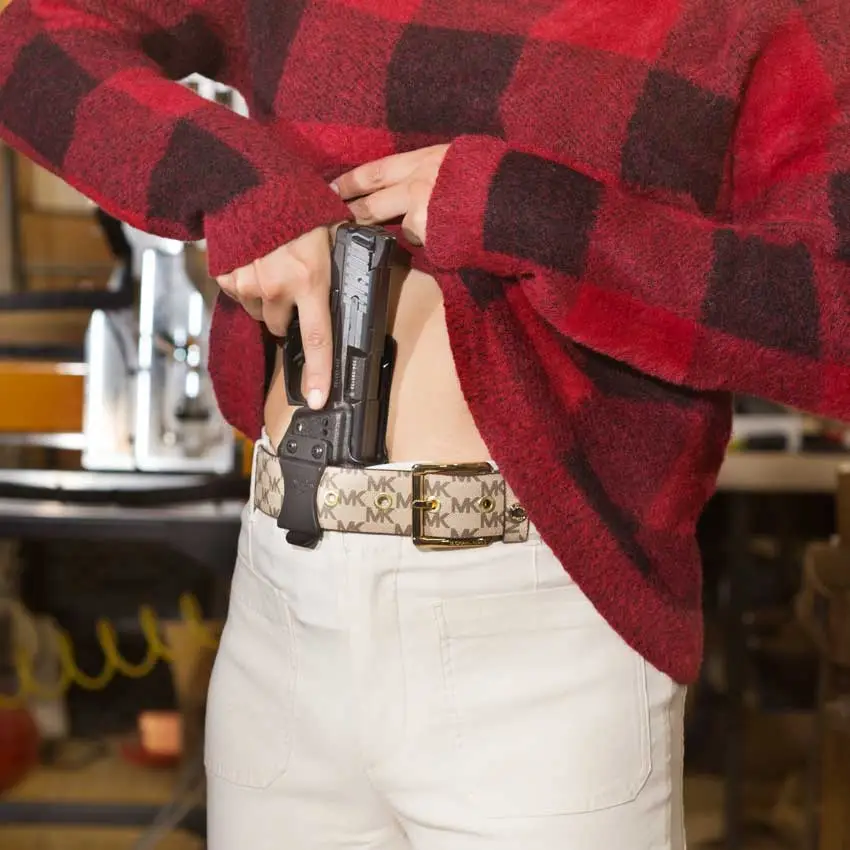 Female appendix carry